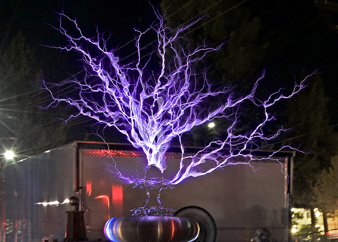 Nikola Tesla Coil Steampunk Electrical Stage Show